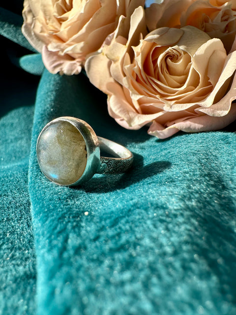 Labradorite with Sterling Silver Floral band Ring